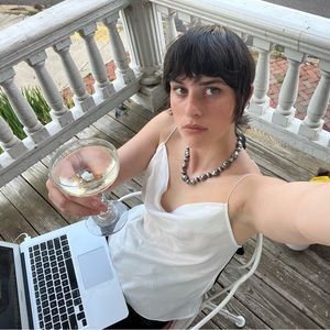 Meet your Posher, Meredith